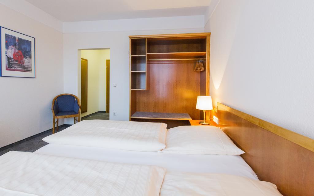 Hotel Eydt Kirchheim 基希海姆 外观 照片