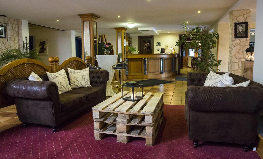 Hotel Eydt Kirchheim 基希海姆 外观 照片